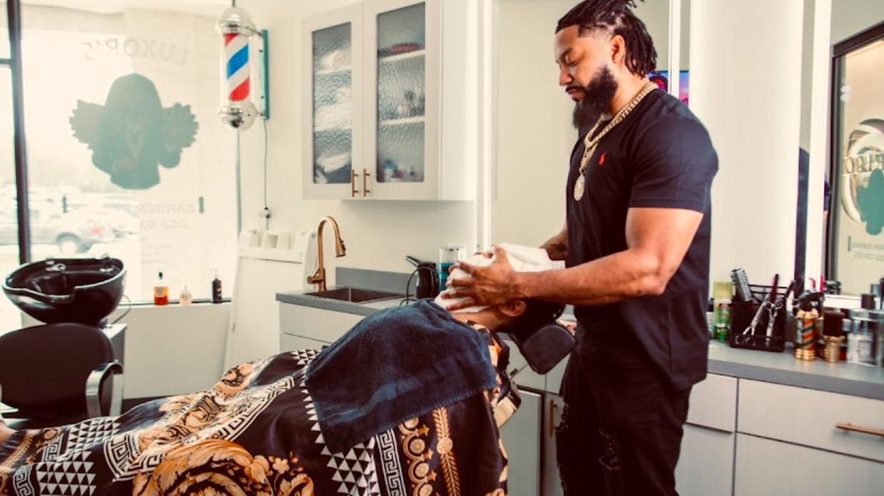 Luxor's Barber Parlor in Cary, NC