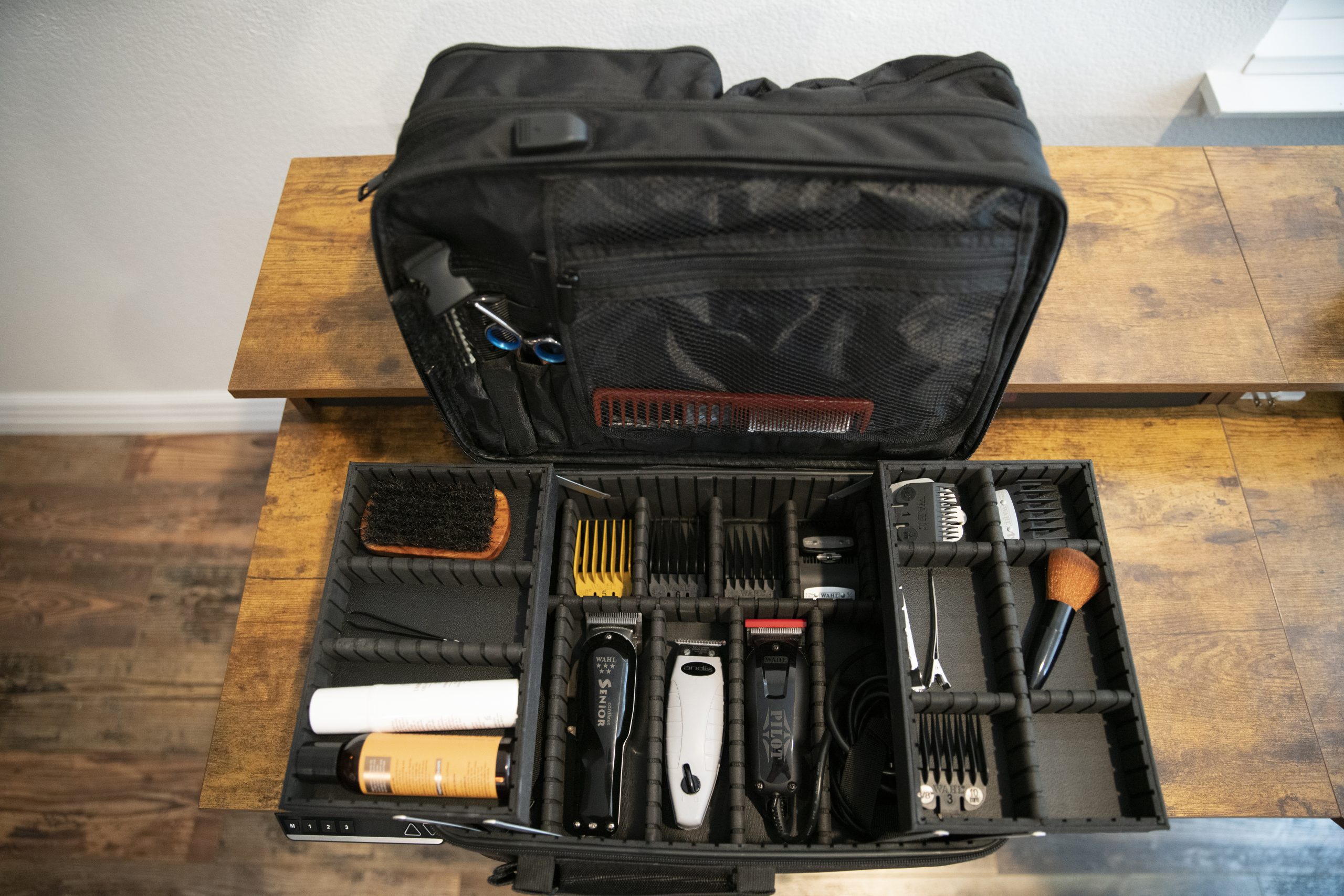 Barber Backpack - Barber Bag in West Hollywood, CA (3)