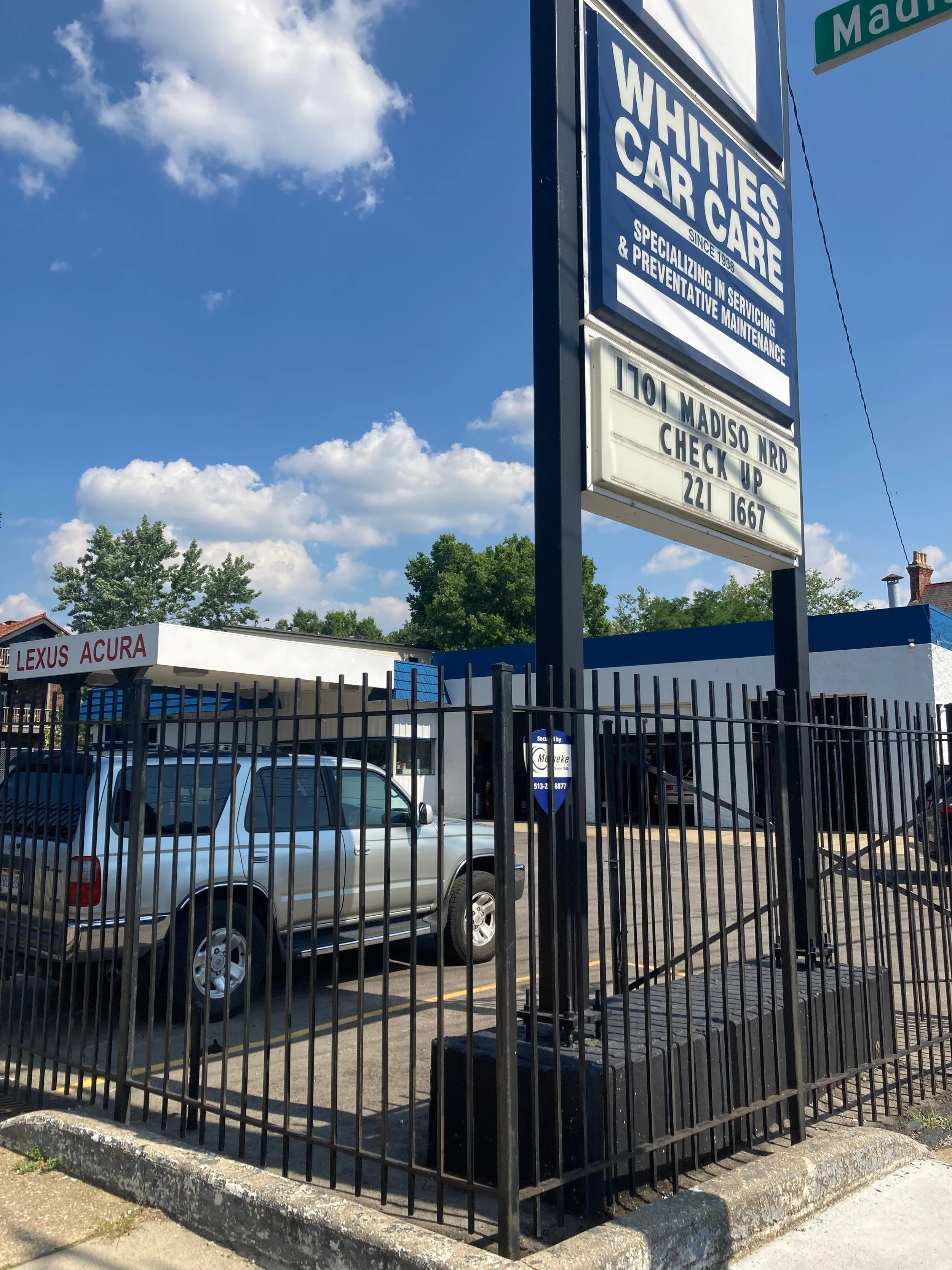 Whitie's Car Care in Cincinnati, OH (3)