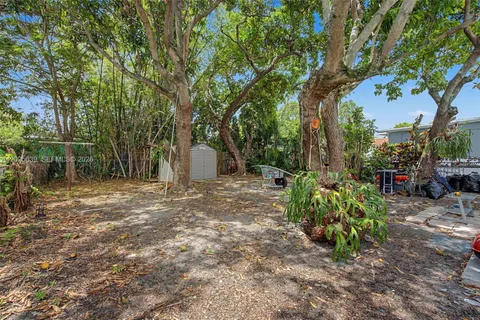 Eric Farmelant - COMPASS in Miami, FL (4)