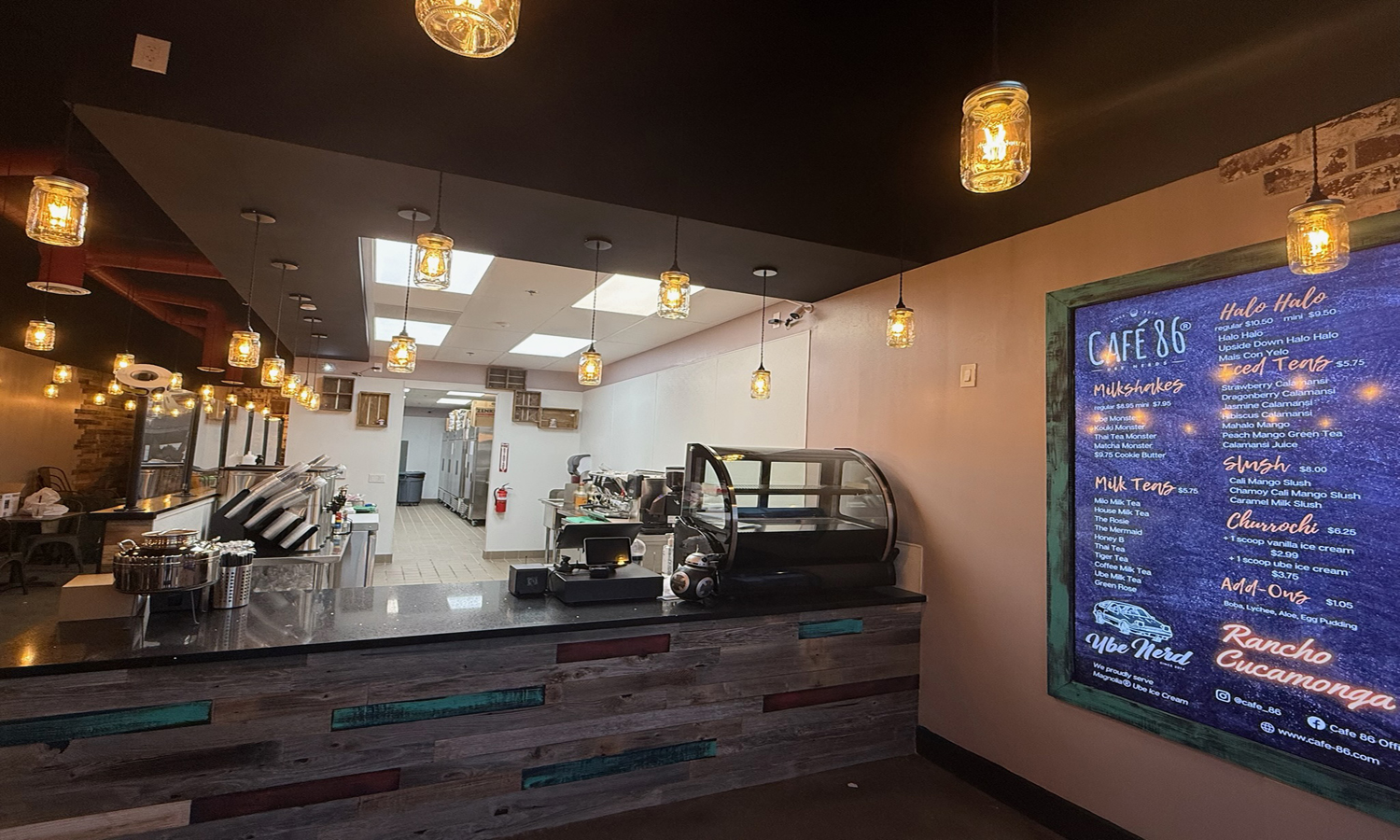 Cafe 86 - Artesia in Artesia, CA (2)