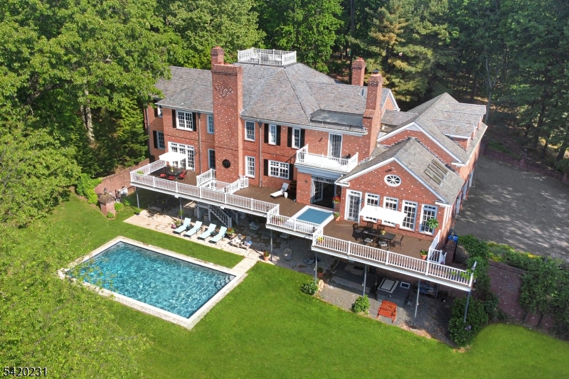 Borcherding & Borcherding, Real Estate Agent Team, Coldwell Banker Realty in Basking Ridge, NJ (2)