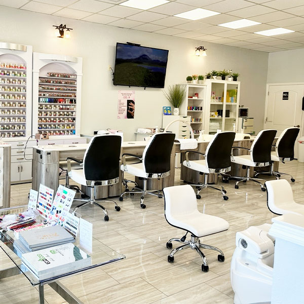 Pink Boutique Nail Spa in Oviedo, FL (4)