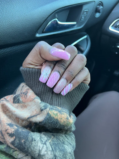 V N Nail Salon in Salida, CO (2)