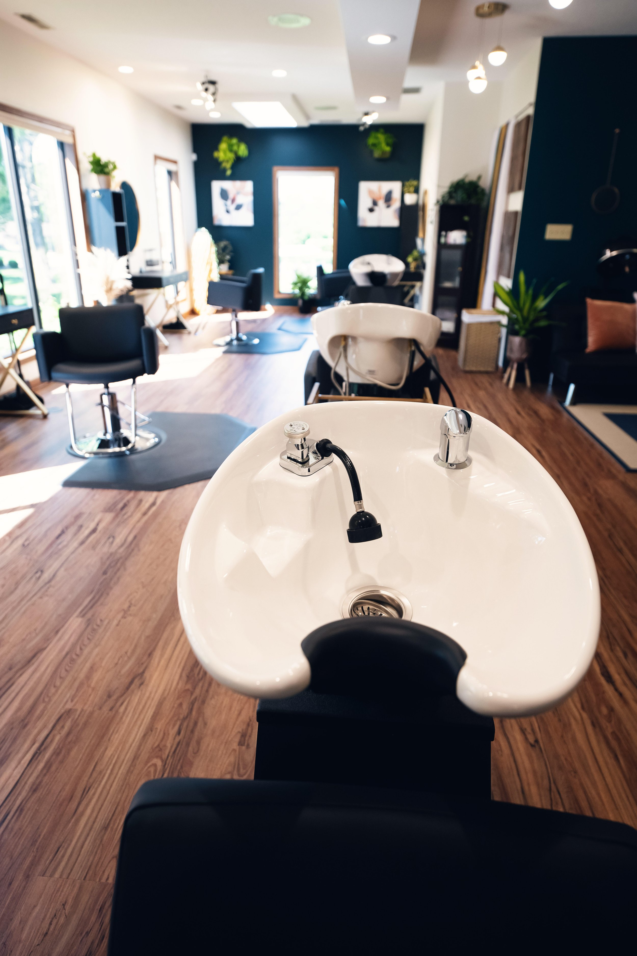 Aura Beauty Lounge, Fort Wayne, IN in Fort Wayne, IN (2)