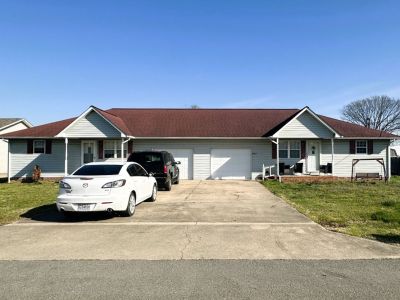 Young Real Estate LLC in Dexter, MO (6)