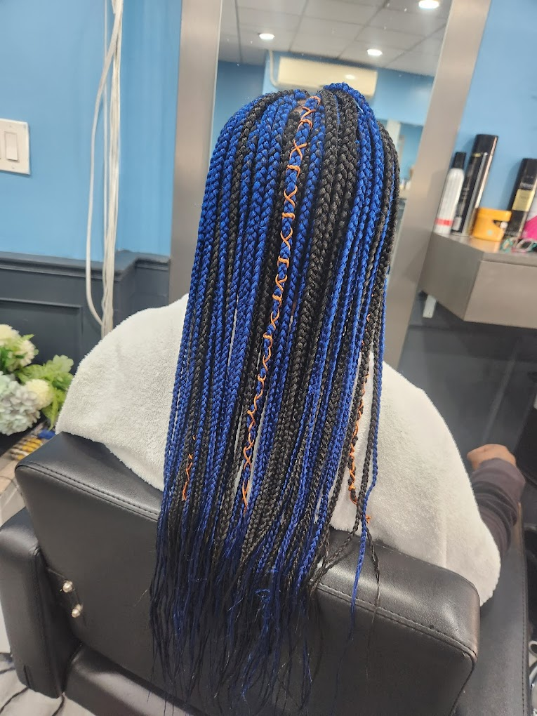 FLAKKY UNIVERSAL AFRICAN BEAUTY HAIR SALON in Staten Island, NY (5)