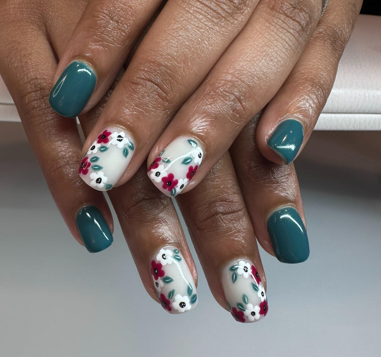 Pink Clementine Nail Studio in Seattle, WA (5)