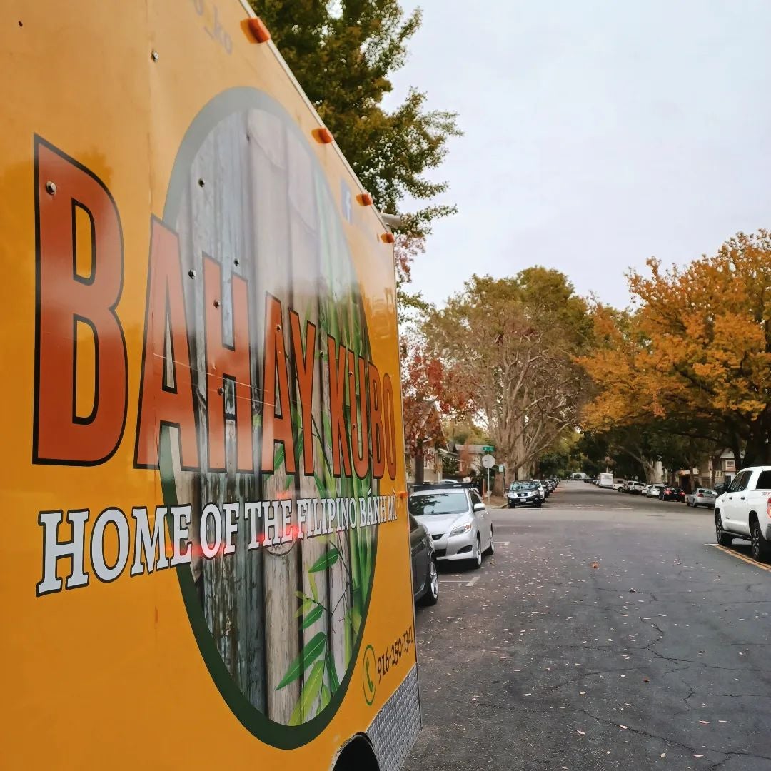 Bahay Kubo Food Truck in Hood, CA (4)