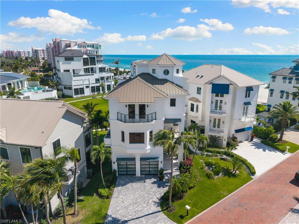 The Grant Group | John R. Wood Christie's International Real Estate | No. 4 Ranked Real Estate Team in Florida in Bonita Springs, FL (2)