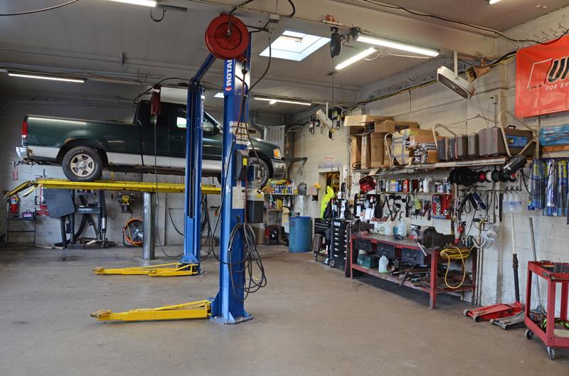Trickey's Service Inc. in Wood River, IL (3)