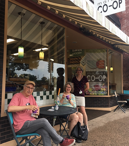 Whole Earth Market Co-op in River Falls, WI (5)
