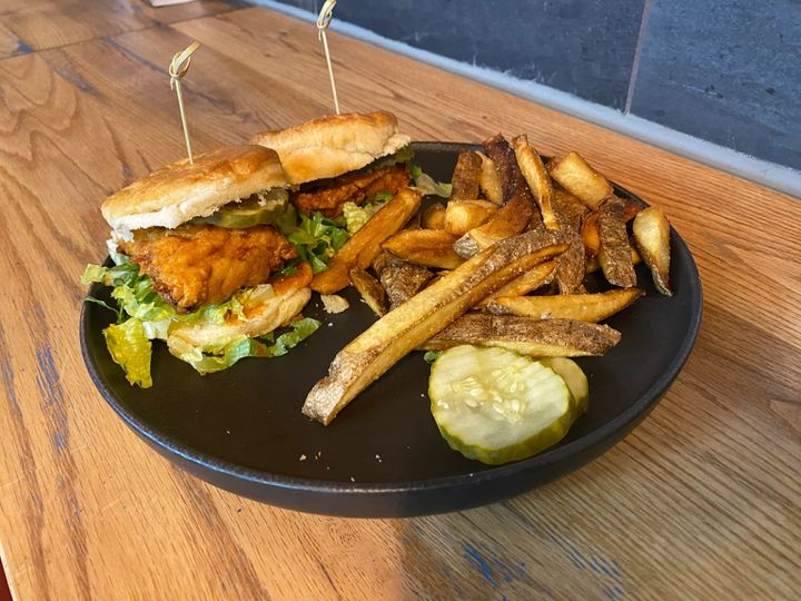 Dam Chicken in Beaver Dam, WI (5)