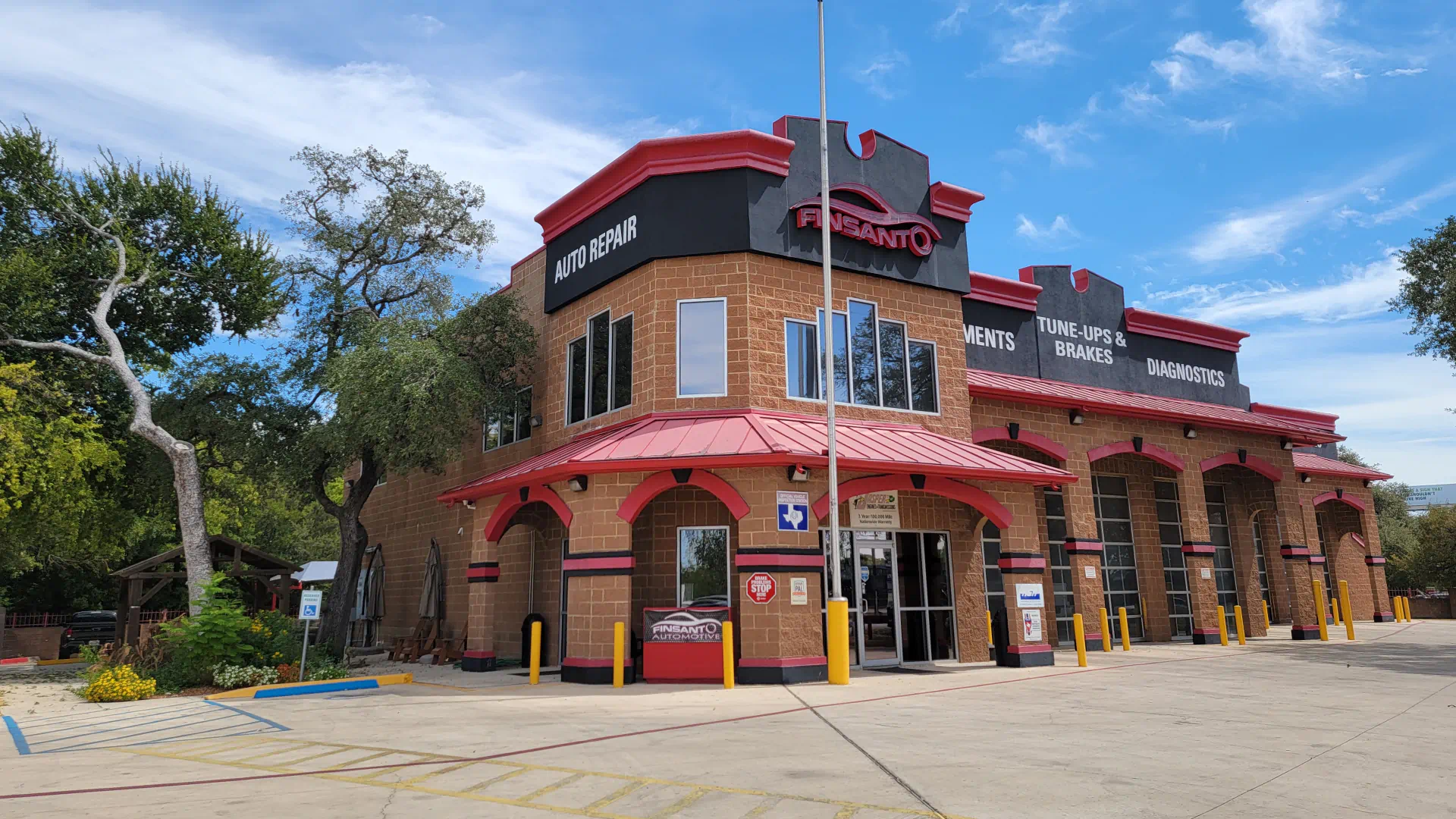 Finsanto Automotive in San Antonio, TX (3)