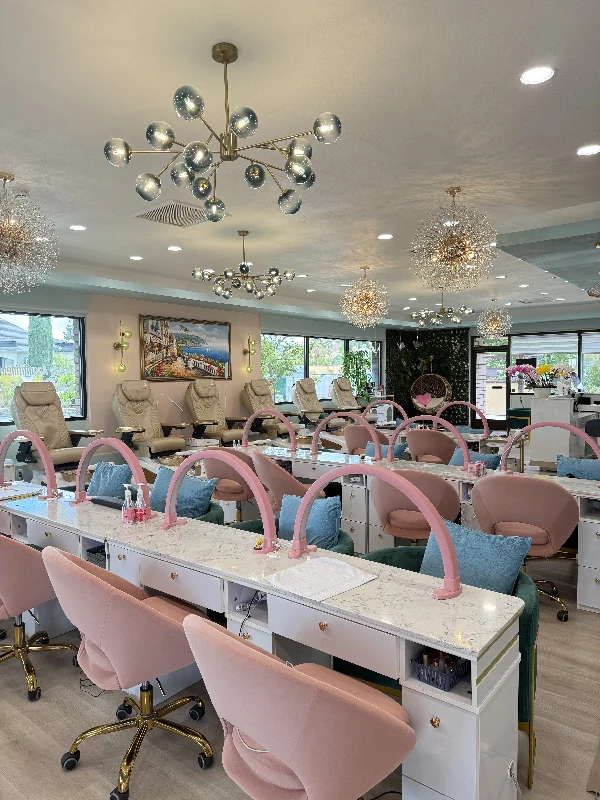 Pretty Bloom Nail Bar in Morgan Hill, CA (6)