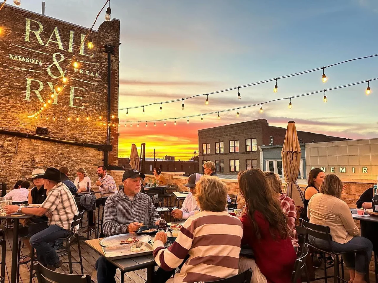 Rail & Rye in Navasota, TX