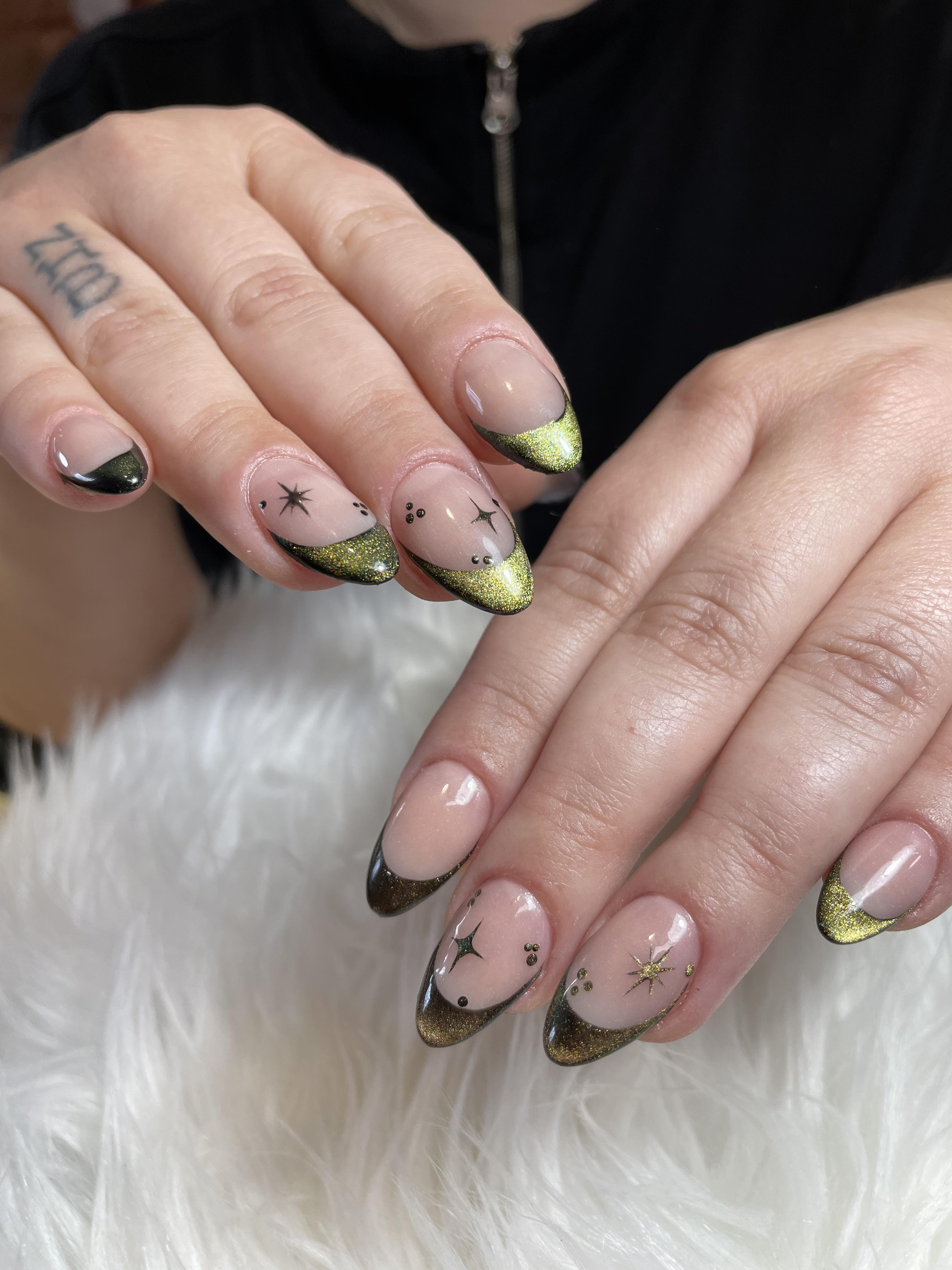 Royal Nails and Spa in Lynnwood, WA (5)