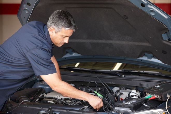 Scott's Automotive Repair in Pewaukee, WI (3)