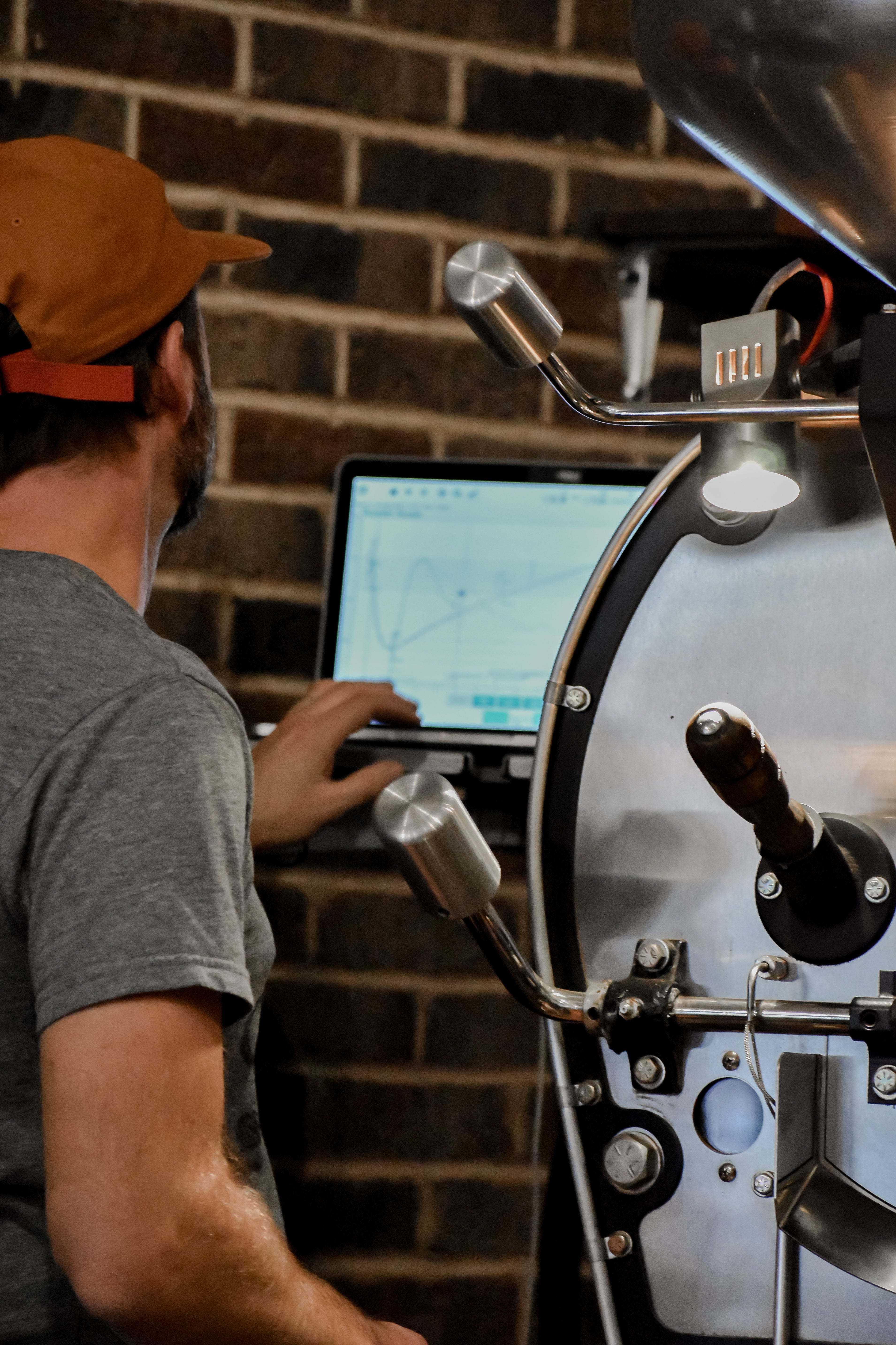 La Cosecha Coffee Roasters in Maplewood, MO (2)