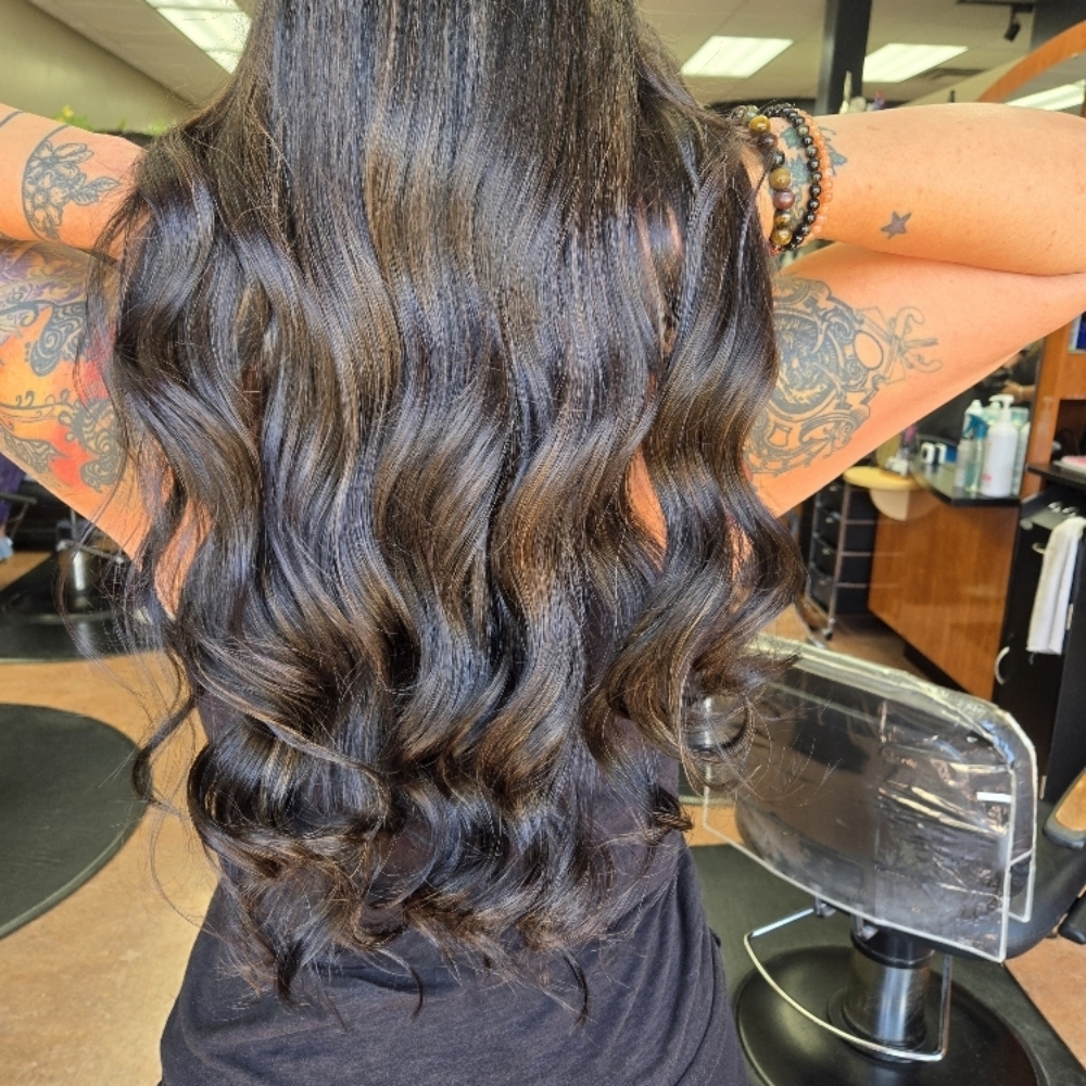 Amyzing Hair LLC in Mayville, WI