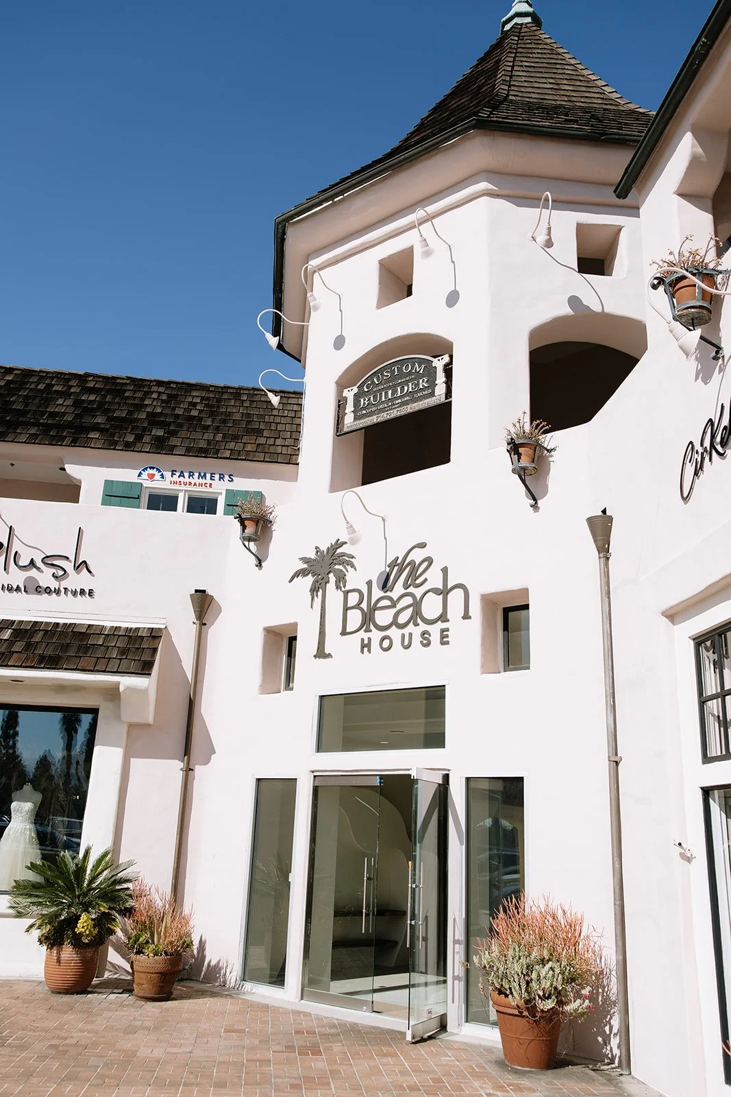 The Bleach House in Tustin, CA (3)