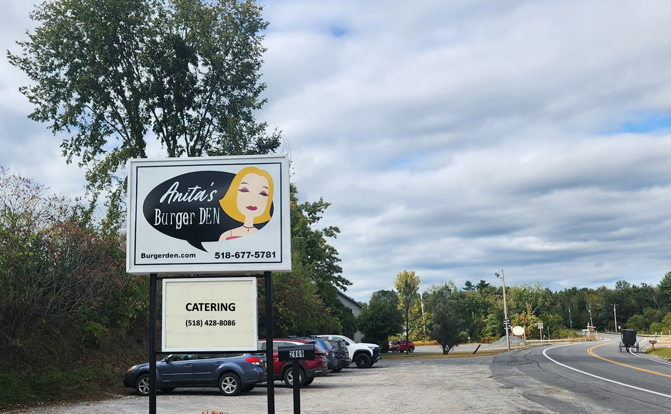 Anita's Burger Den Restaurant in Cambridge, NY