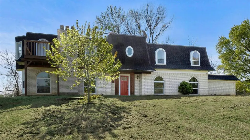 Vibrant Real Estate in Plano, TX (6)