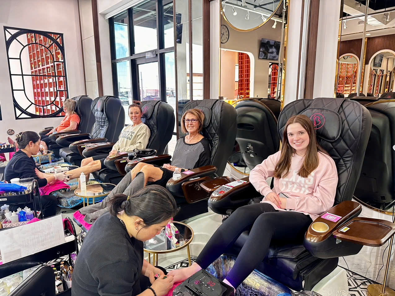 Bnails ( Voted Best Nail Salon Lubbock) in Lubbock, TX (4)
