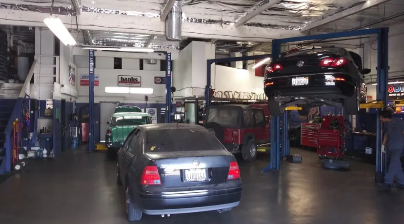C & M Automotive and Transmission in Simi Valley, CA (4)
