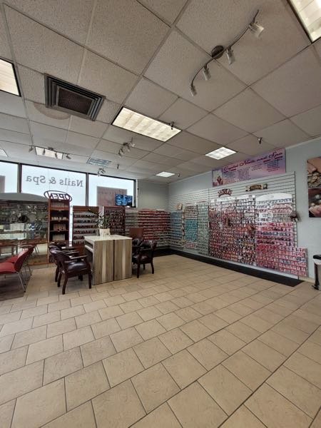 Crystal Nails & Spa in Emporia, KS (6)