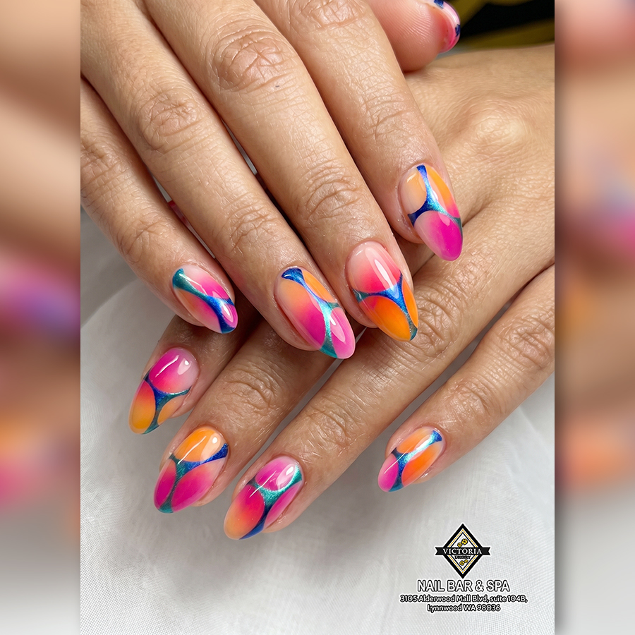 Victoria Luxury Nail Bar & Spa in Lynnwood, WA