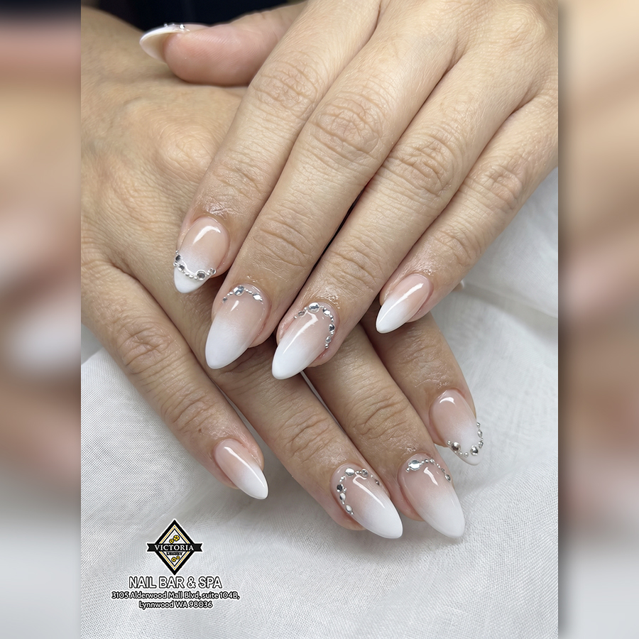 Victoria Luxury Nail Bar & Spa in Lynnwood, WA (5)