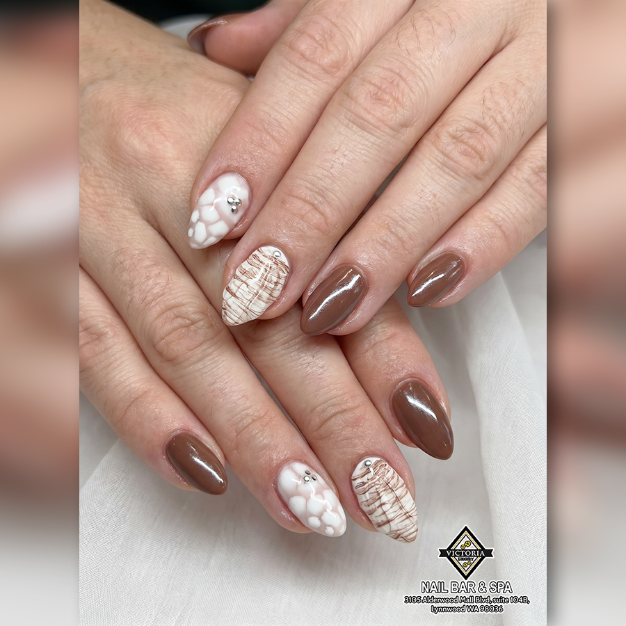 Victoria Luxury Nail Bar & Spa in Lynnwood, WA (6)