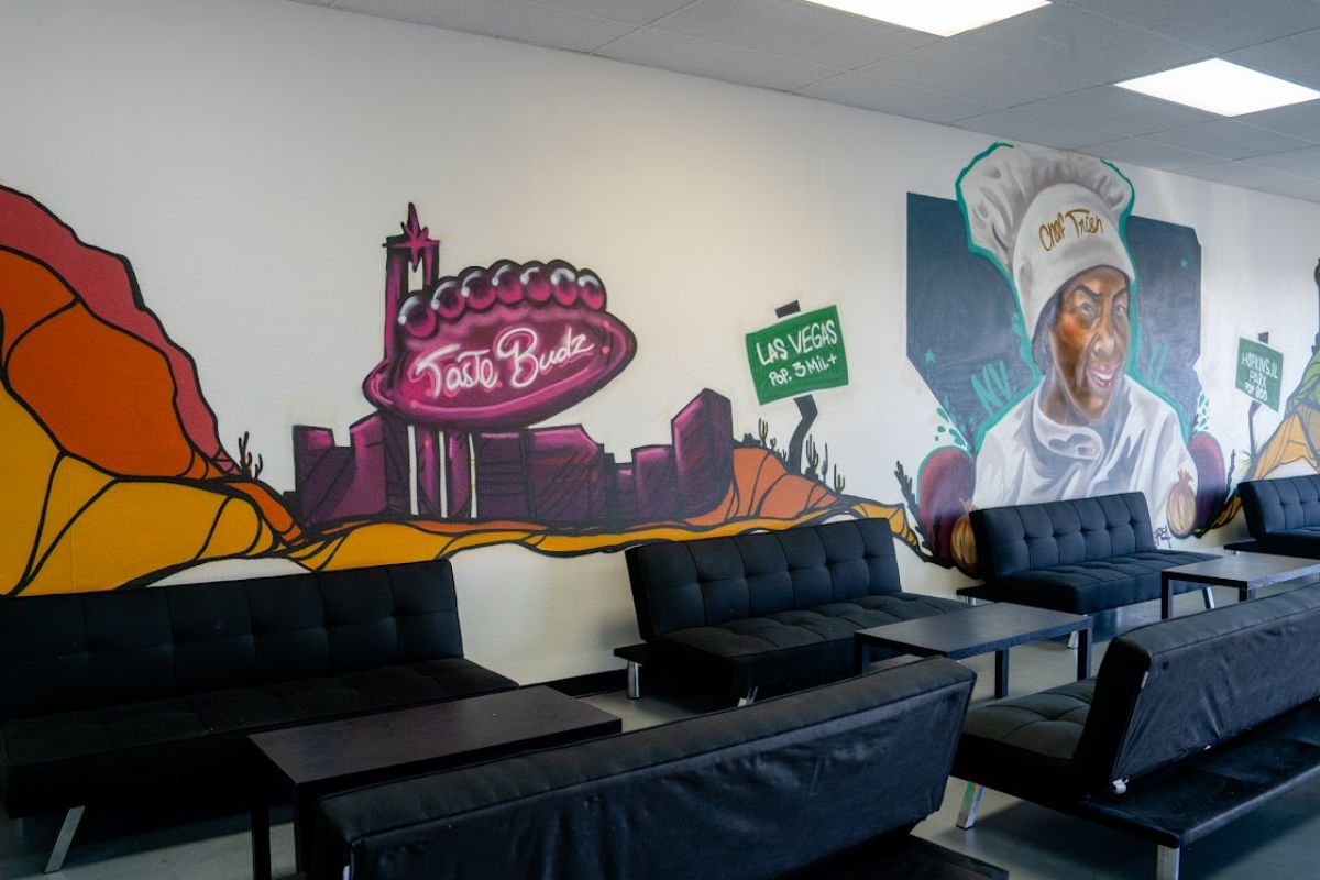 Tastebudz Creole Kitchen Restaurant in Las Vegas, NV (2)