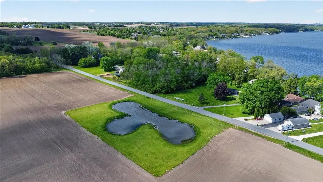 Natally Fisher - Fisher Family Homes - RE/MAX Preferred in Stoughton, WI (2)