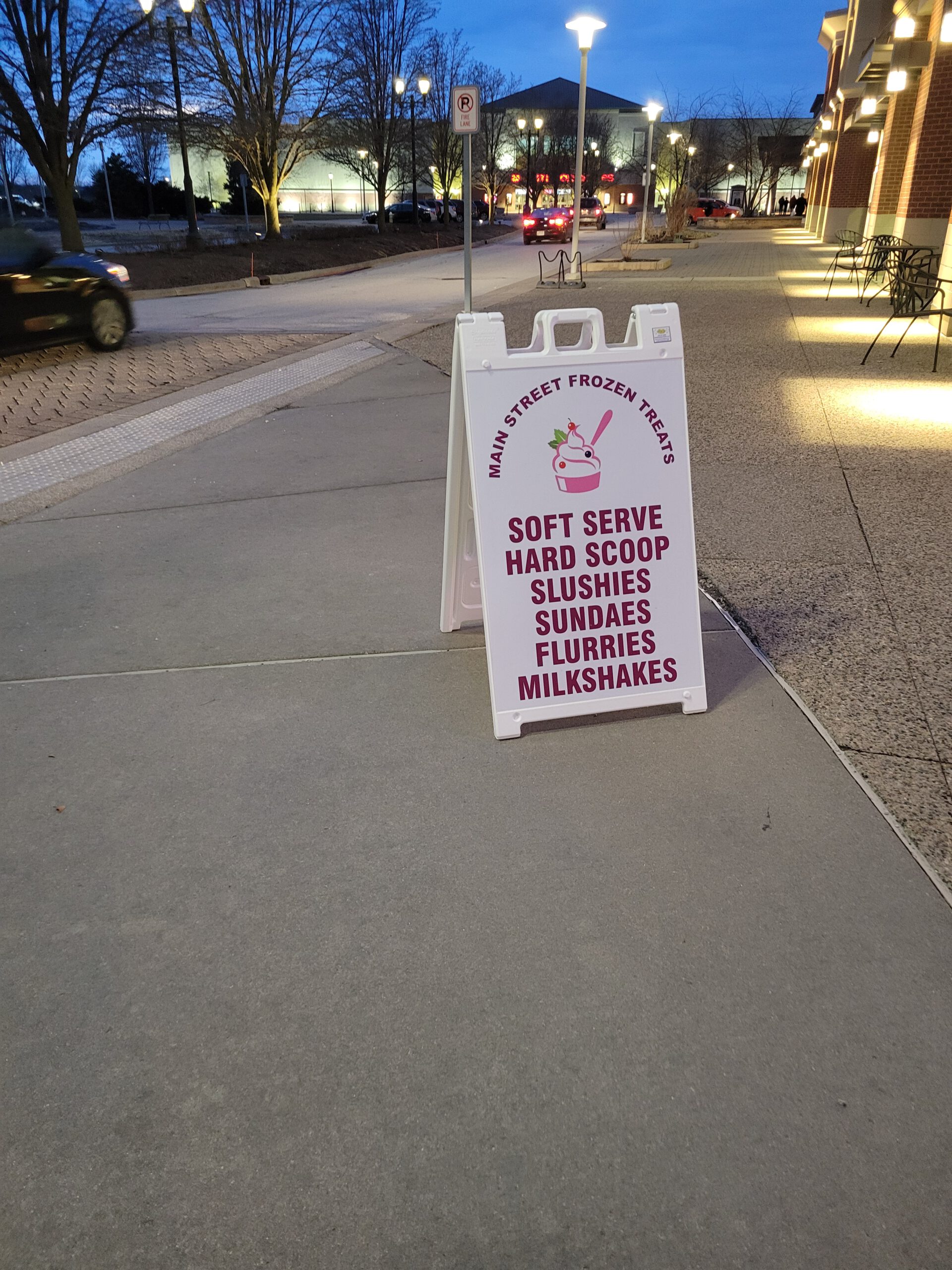 Main Street Frozen Treats in Maumee, OH