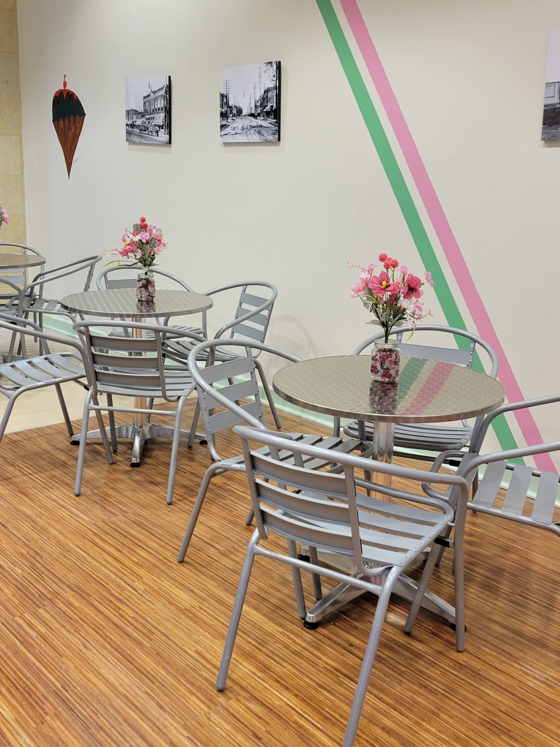 Main Street Frozen Treats in Maumee, OH (3)