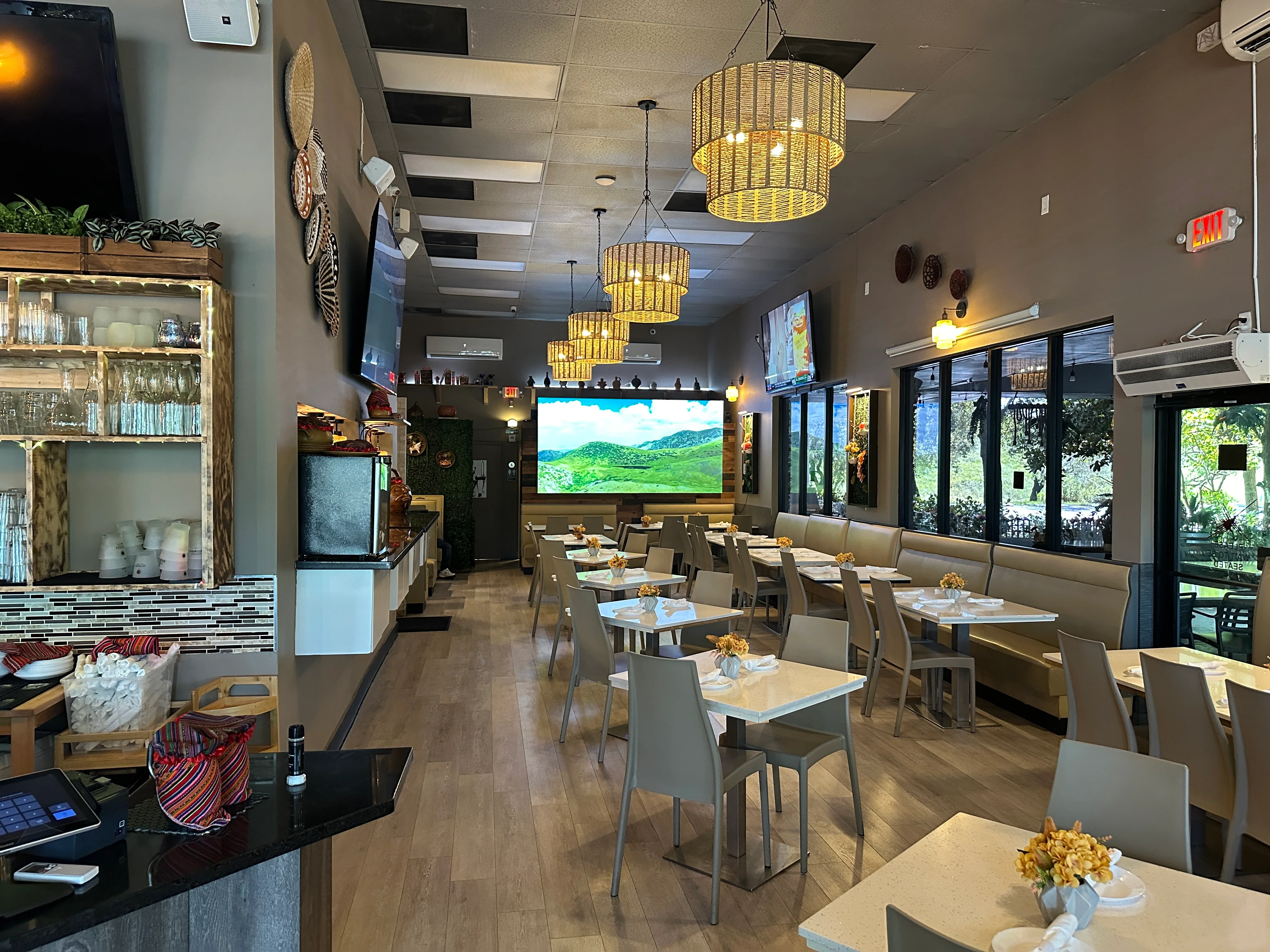 La Perla Seafood Bar & Grill in Weston, FL (4)