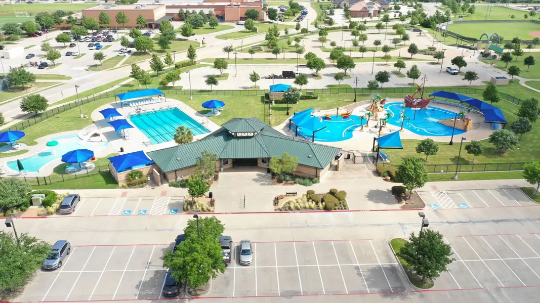 Amy Spock, Realtor - Real Broker, LLC - Fort Worth TX Suburbs and Southlake in Southlake, TX (3)