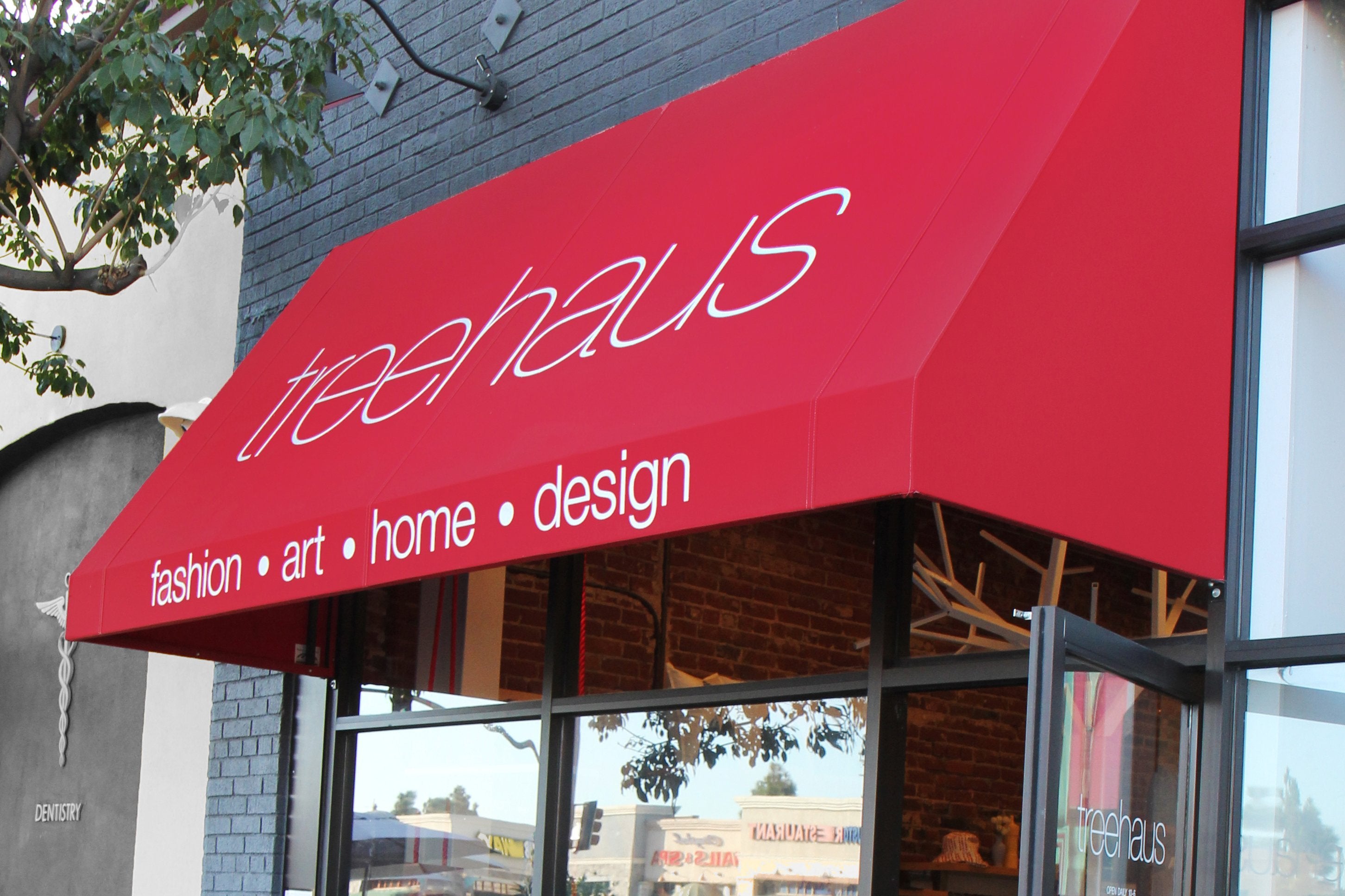treehaus in Los Angeles, CA