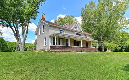 Parkway Realty, LLC in Franklin, WI (4)