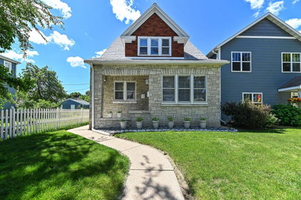 Parkway Realty, LLC in Franklin, WI (5)