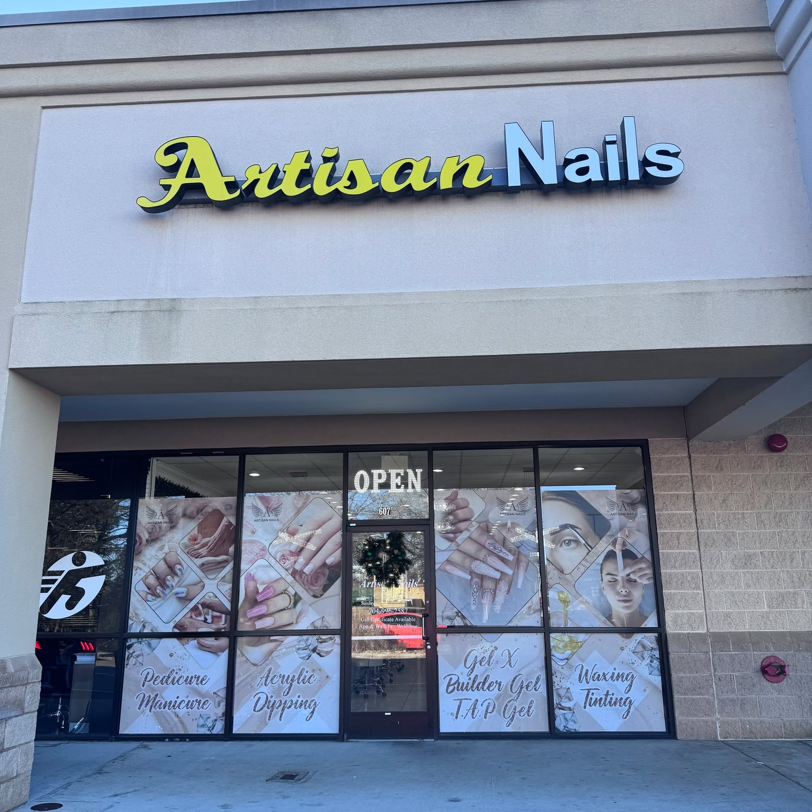 Artisan nails in Mt Holly, NC (2)