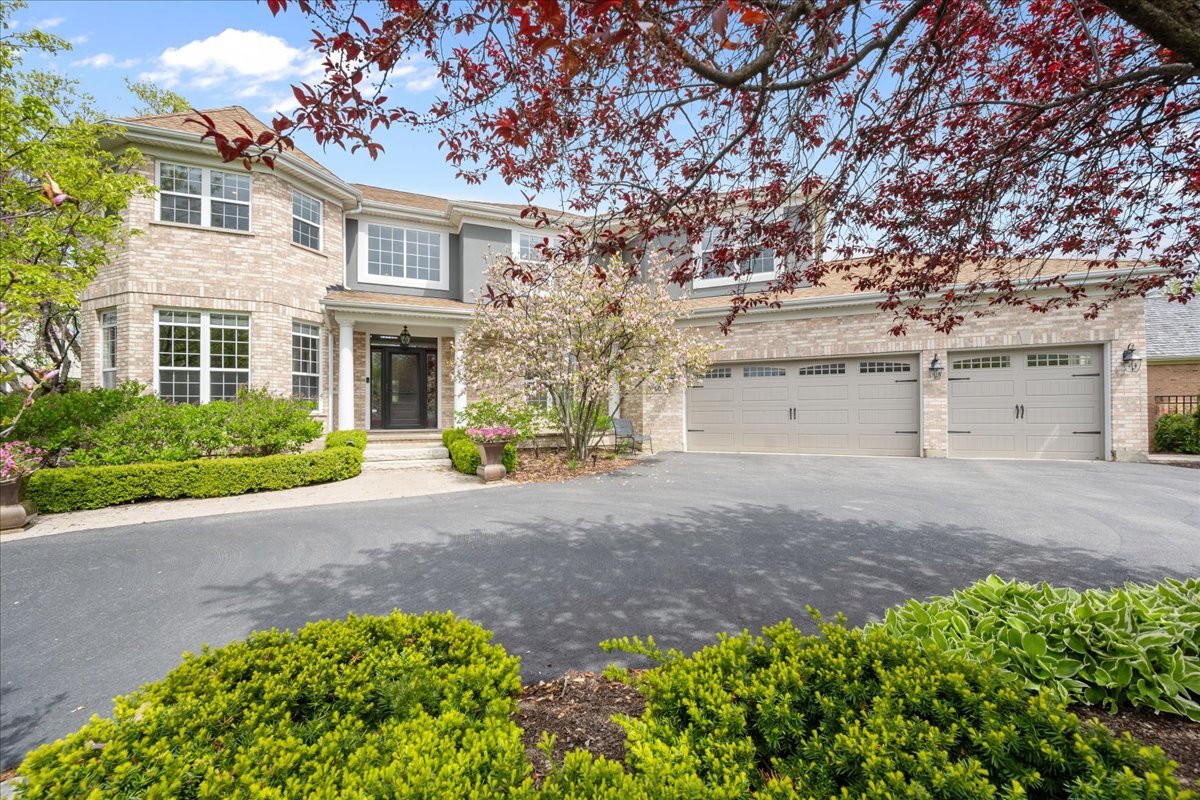 Lotzof Malk Residential - Jacqueline Lotzof and Stephanie Malk, Compass in Highland Park, IL (3)