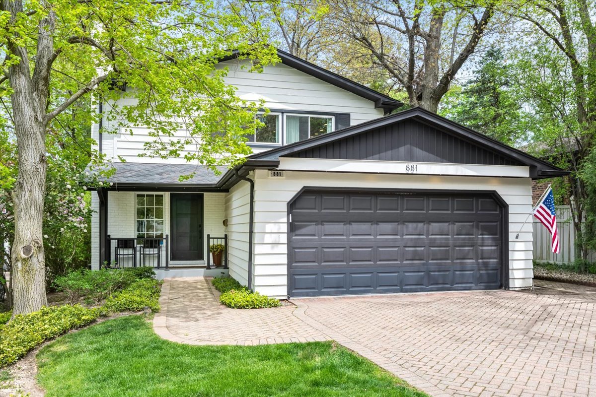 Lotzof Malk Residential - Jacqueline Lotzof and Stephanie Malk, Compass in Highland Park, IL (4)