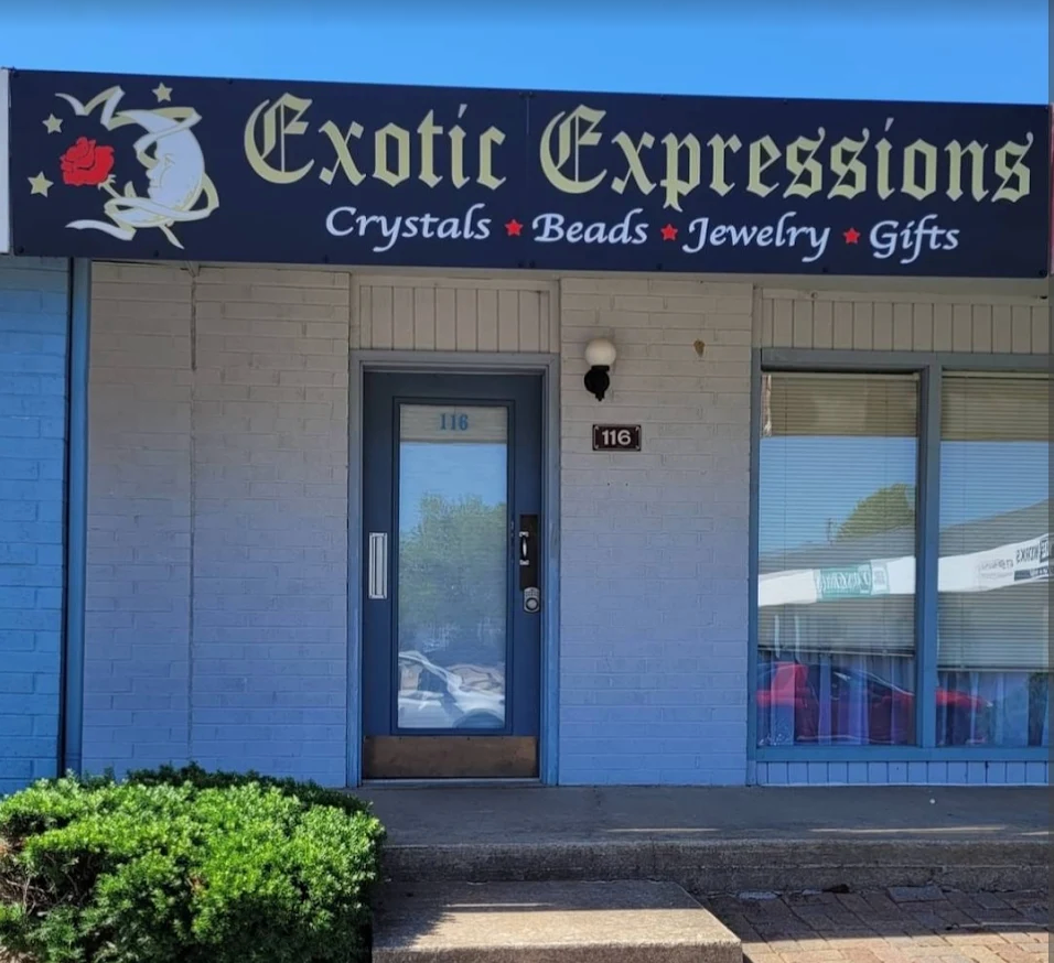 Exotic Expressions in Rogers, AR (2)