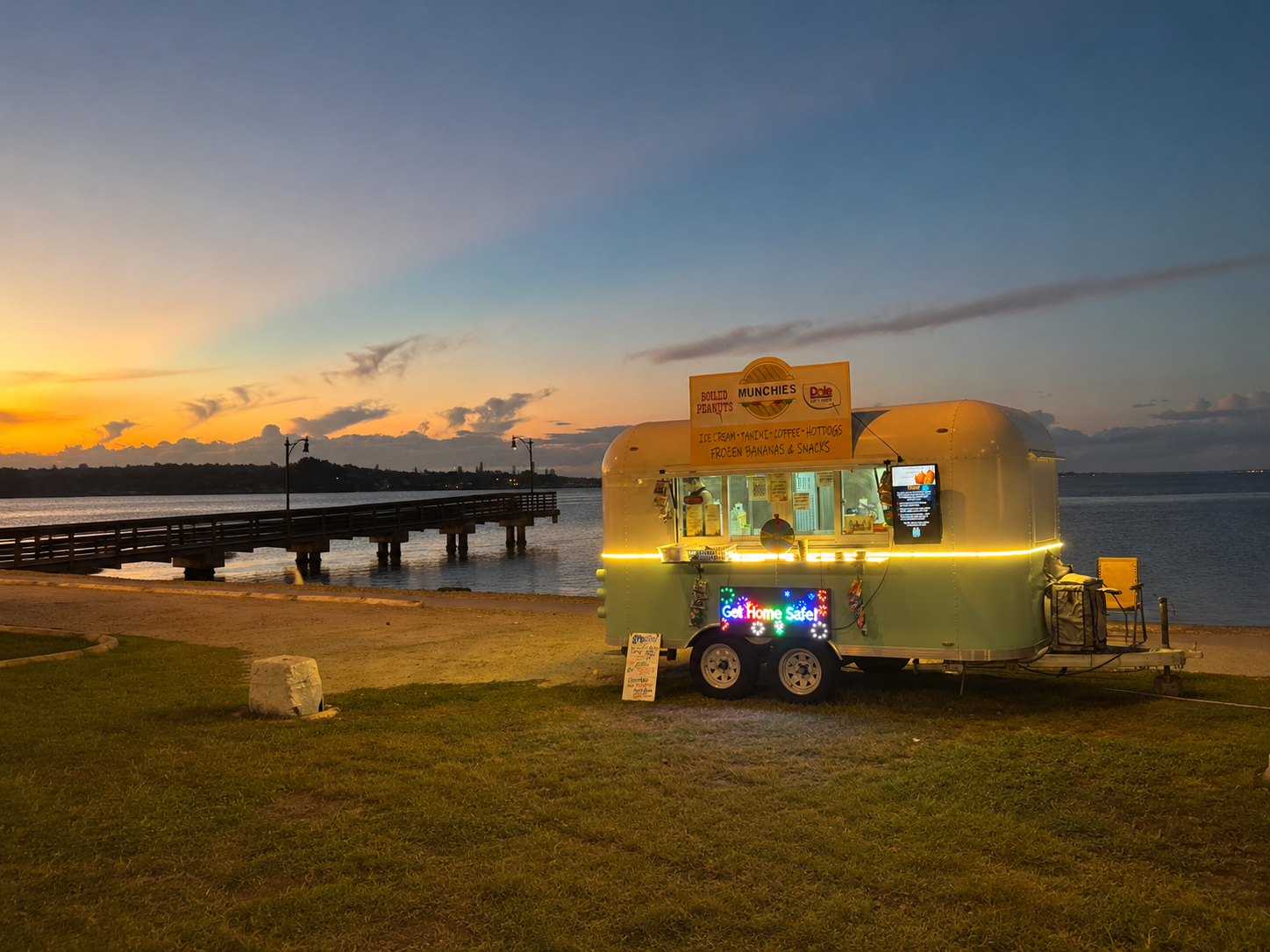 Munchies Food Truck FL in Vero Beach, FL