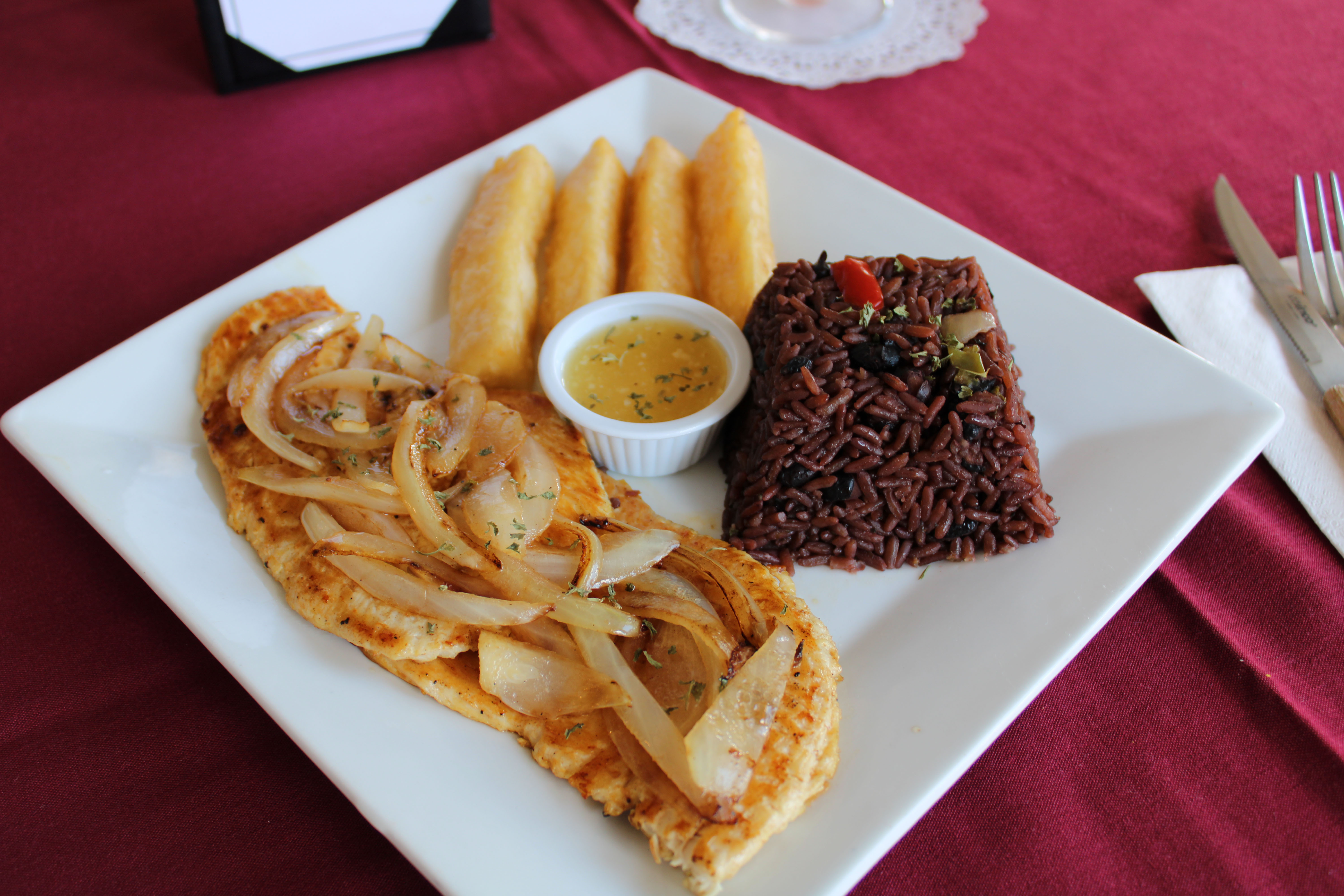 Van Van Cuban Cafe in Naples, FL (2)
