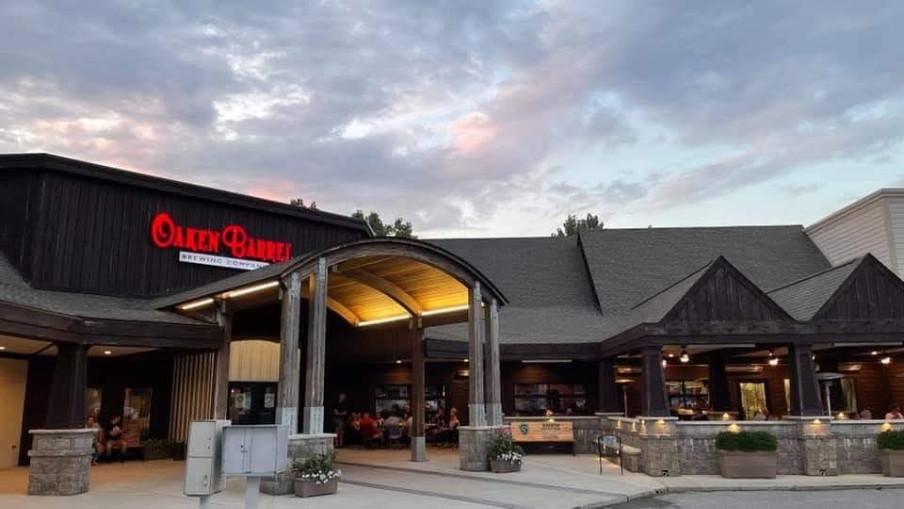 Oaken Barrel Brewing Company in Greenwood, IN (3)