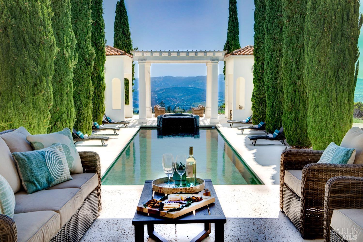 Yvonne Rich - Napa Valley Luxury Real Estate in St Helena, CA (6)